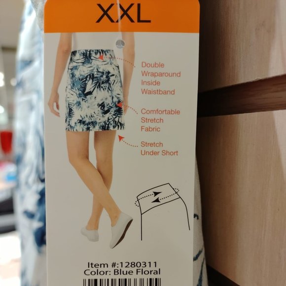 SC & CO BLUE Floral Skirt Skort 360 Tummy Control - Picture 2 of 6